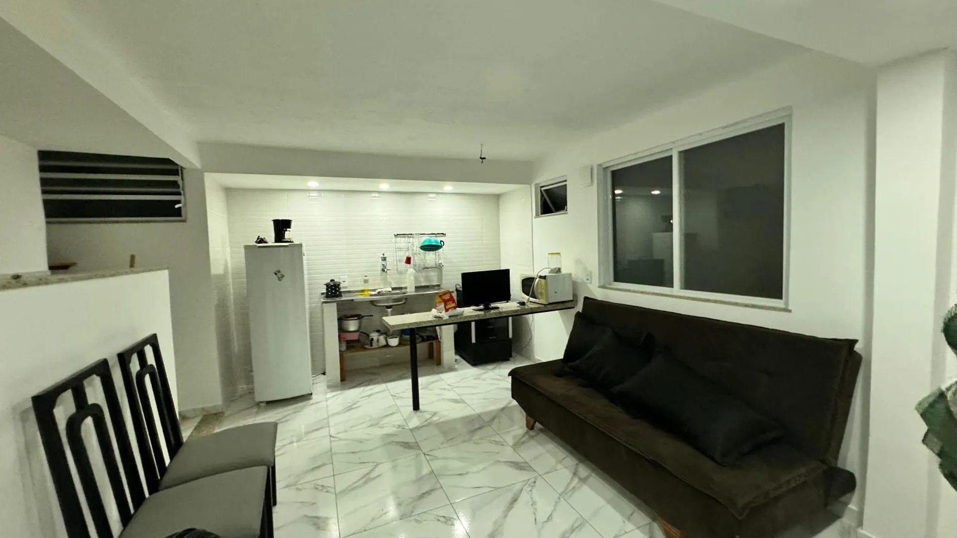 Quitinete Confortavel Em Cabo Frio 0*,  Brazil